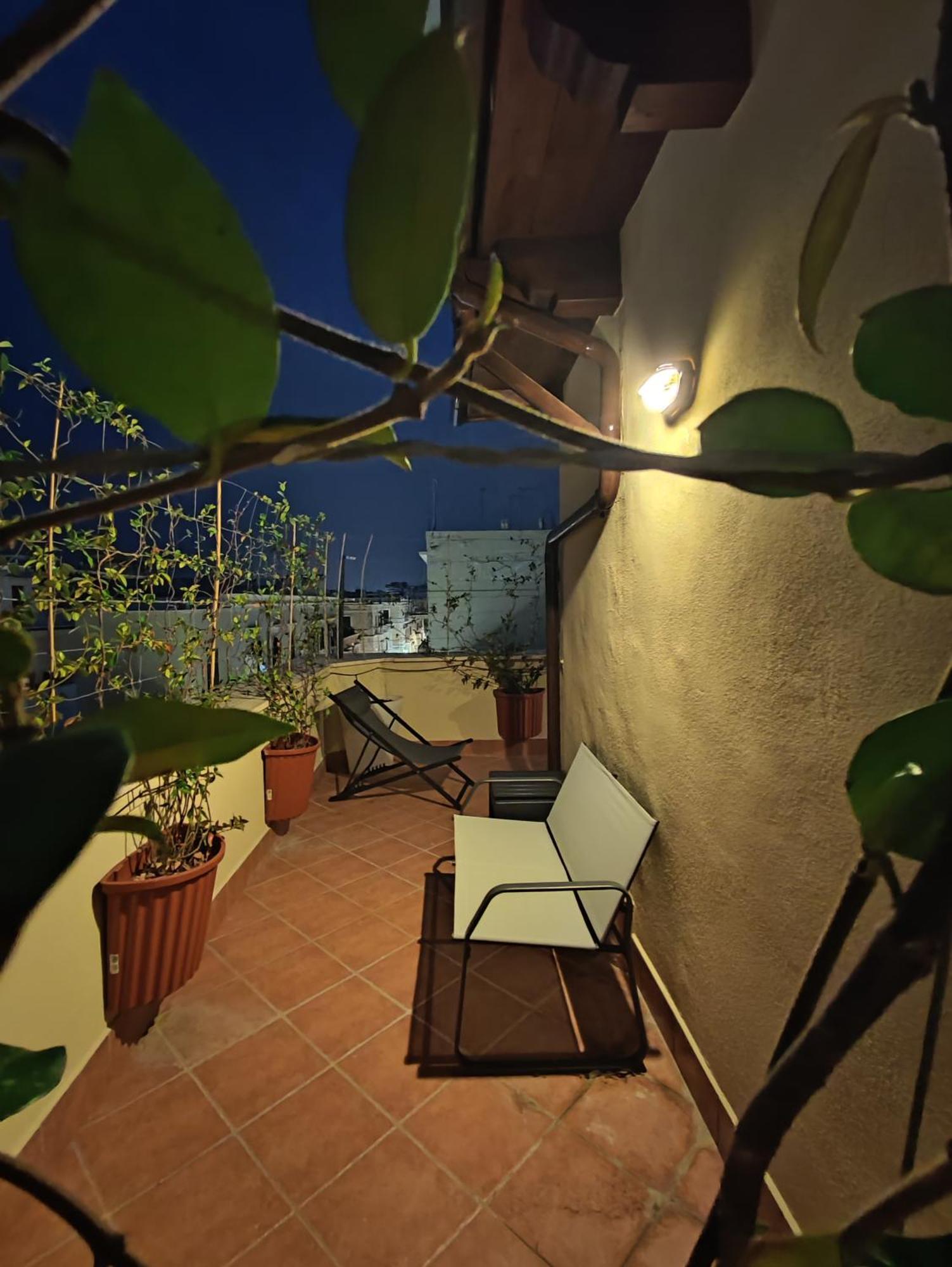 Trani Residence Kültér fotó
